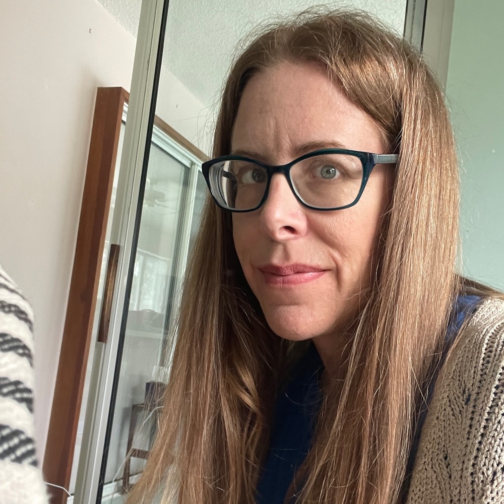 Meet your Posher, Kelly